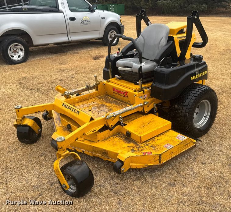 Hustler Super Z ZTR lawn mower - FB0555