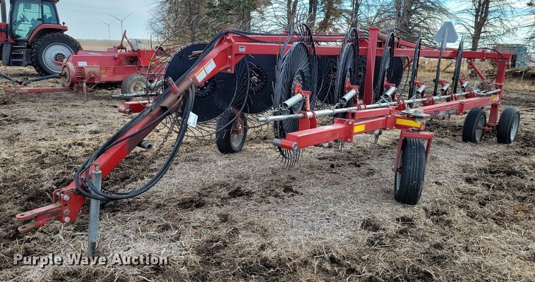 Case WRX301 hay rake - EA2759