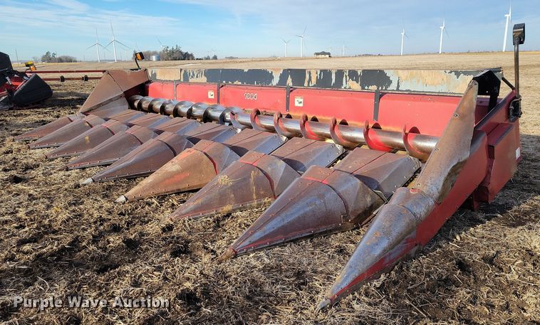 Case 1084 corn head - EA2789