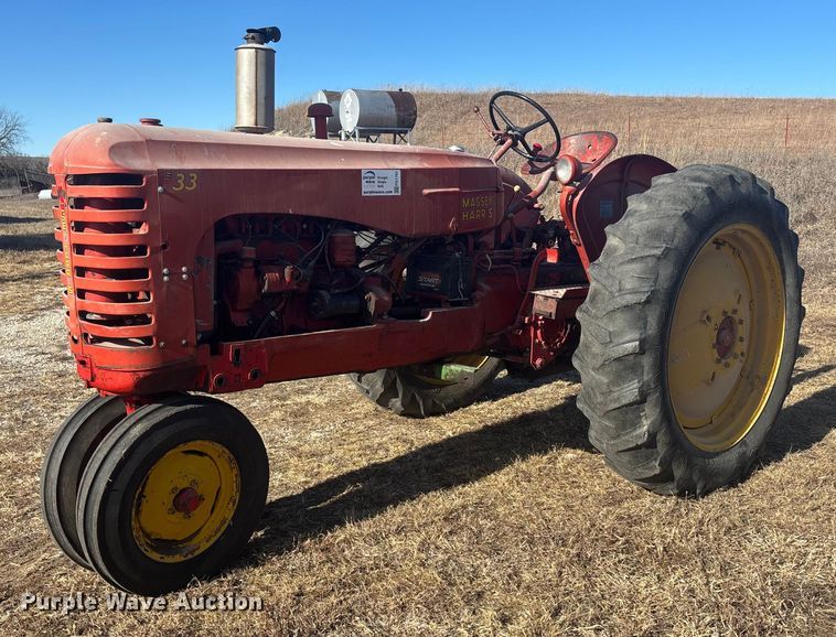 1955 Massey Harris 33G1R1 tractor - FG1762