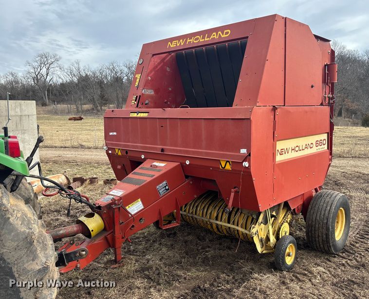 New Holland 660 Auto Wrap round baler - OE9302