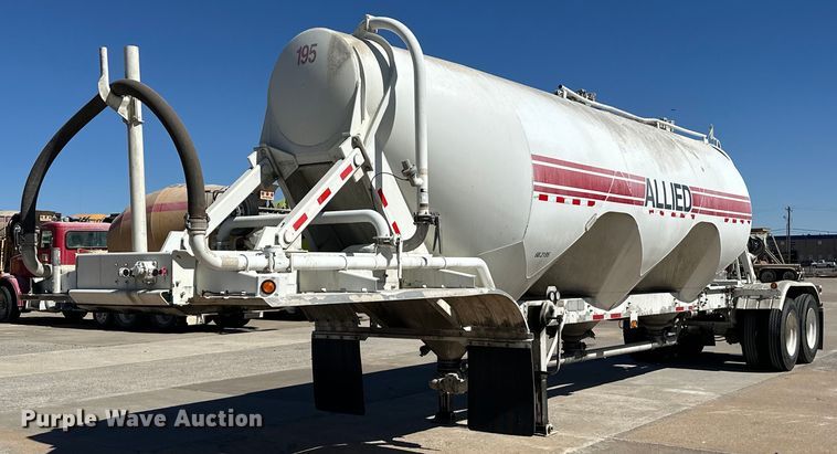 2006 Heil pneumatic dry bulk trailer - DT6519