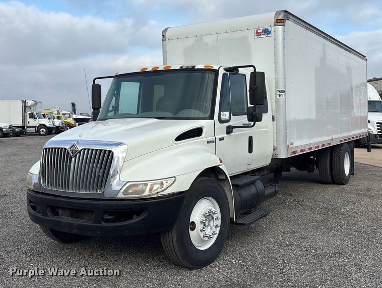 2008 International MA025 box truck - EA7898