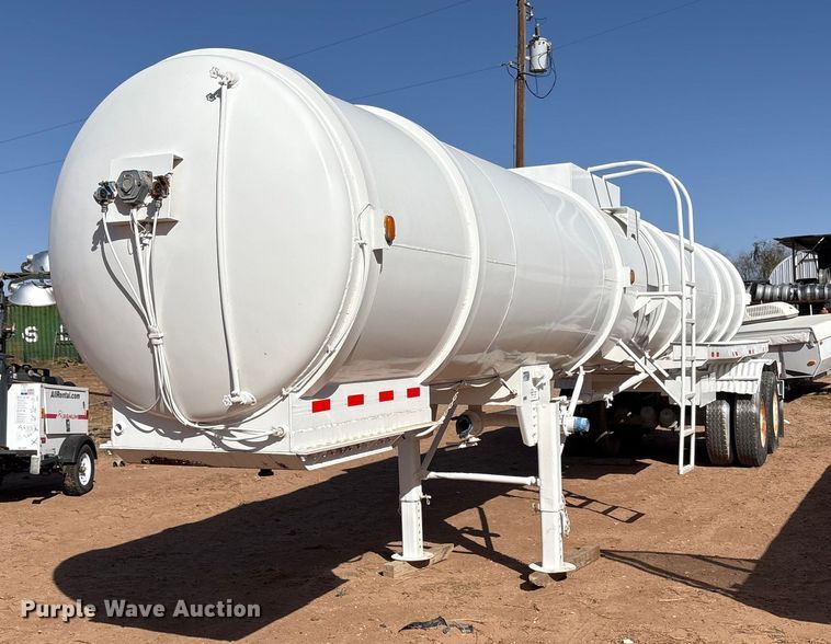 2007 Shop Built 130BBL vacuum trailer - EF6306