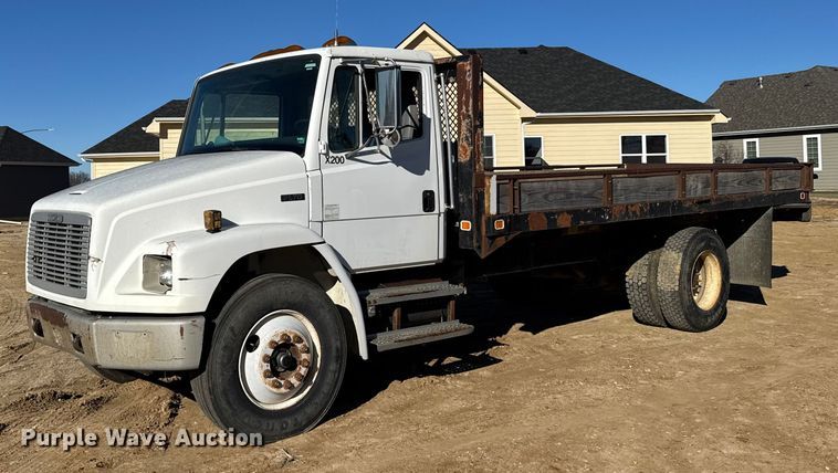 1996 Freightliner FL70 dump flatbed truck - FB0546