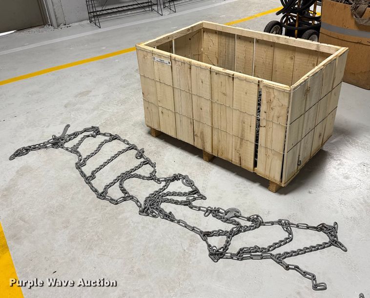 (20) 295/75R22.5 tire chains - FB0578