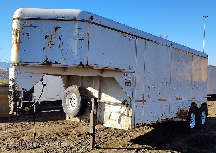 1996 W-W enclosed cargo trailer - DT0849