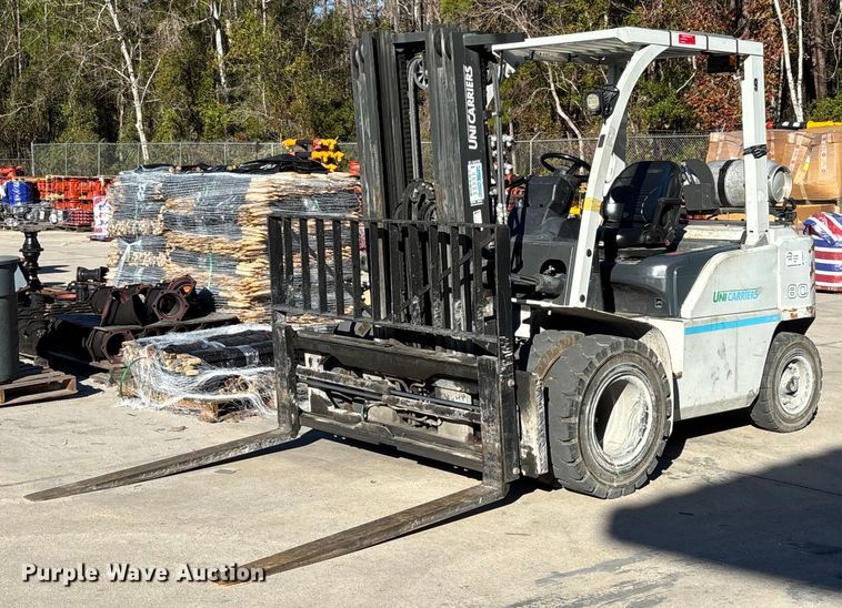 2016 UniCarriers PF80YLP forklift - DU0373