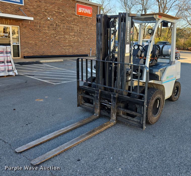 2016 UniCarriers PF80YLP forklift - DU2691