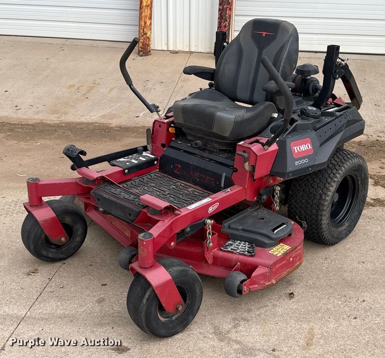 Toro Z-Master 2000 ZTR lawn mower - ES5686