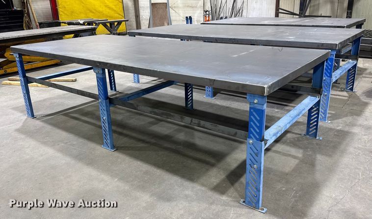(3) steel tables - ET4352
