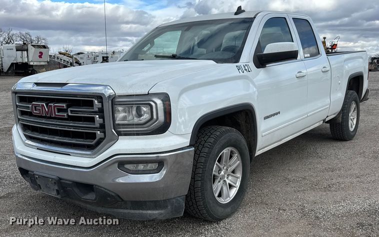2017 GMC Sierra 1500 Ext. Cab pickup truck - ET4397