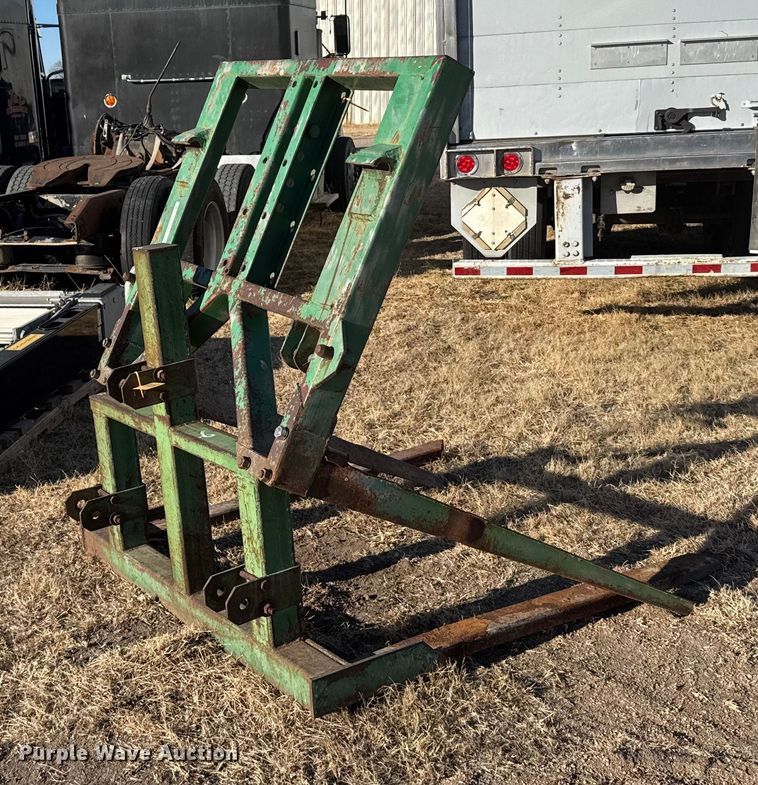 (2) bale forks - FB0602