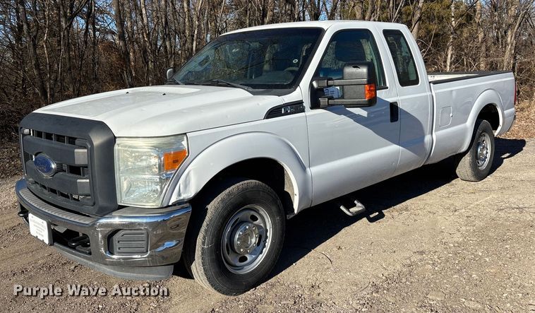 2013 Ford F250 Super Duty Ext. Cab pickup truck - FG1757