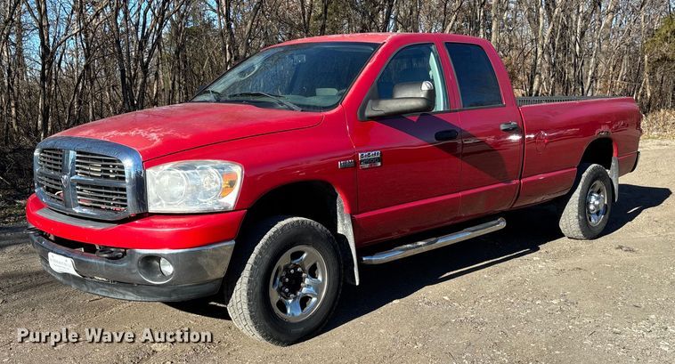 2008 Dodge Ram 2500 Ext. Cab pickup truck - FG1758