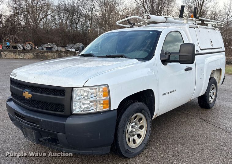 2012 Chevrolet Silverado 1500 pickup truck - FK1097