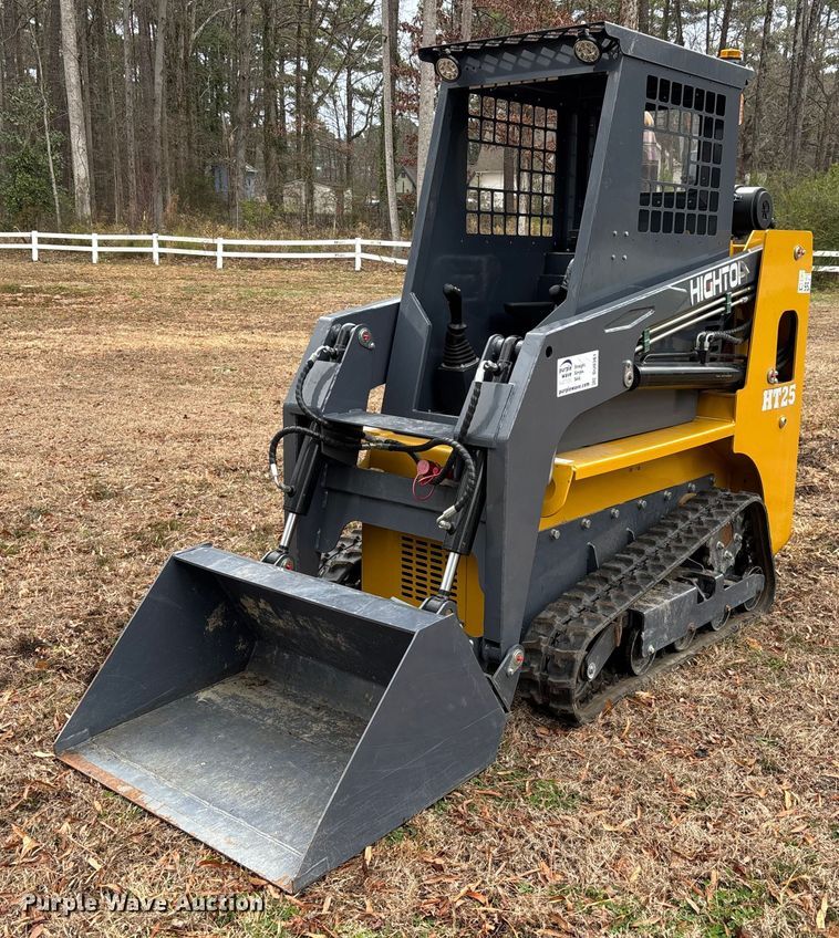 HIGHTOP HT25 tracked skid steer loader - DU0361