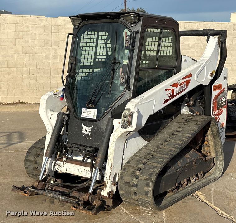 2021 Bobcat T64 tracked skid steer loader - EA7917