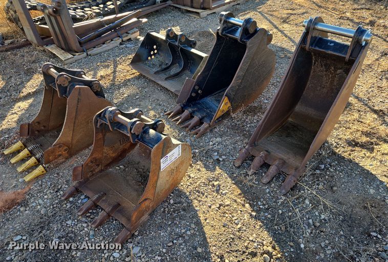 (5) Caterpillar excavator buckets - EB1248