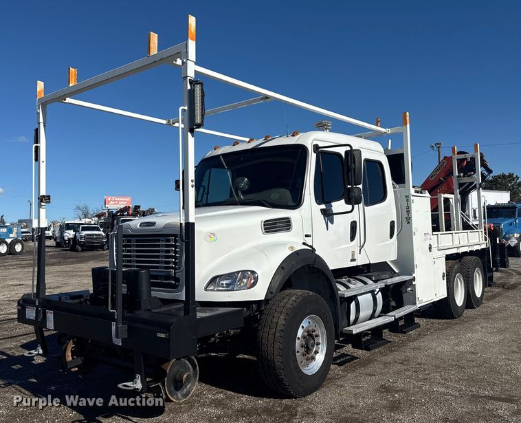2012 Freightliner Business Class M2 Crew Cab crane truck - EG1949