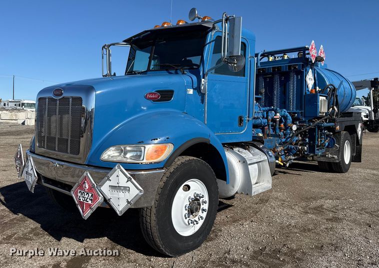 2014 Peterbilt 337 tank truck - EG1950