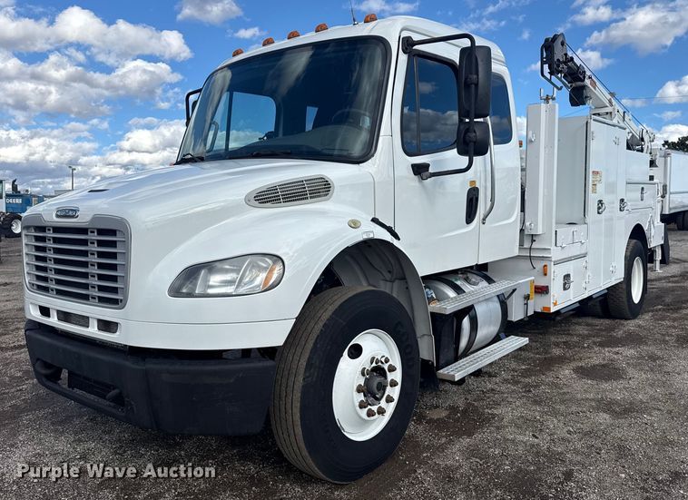 2015 Freightliner Business Class M2 utility / service truck - EG1951