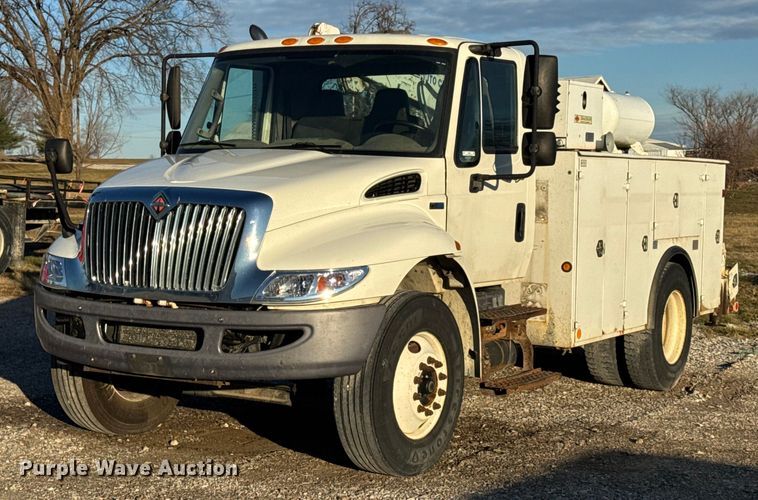 2012 International 4300M7 utility / service truck - EN0863
