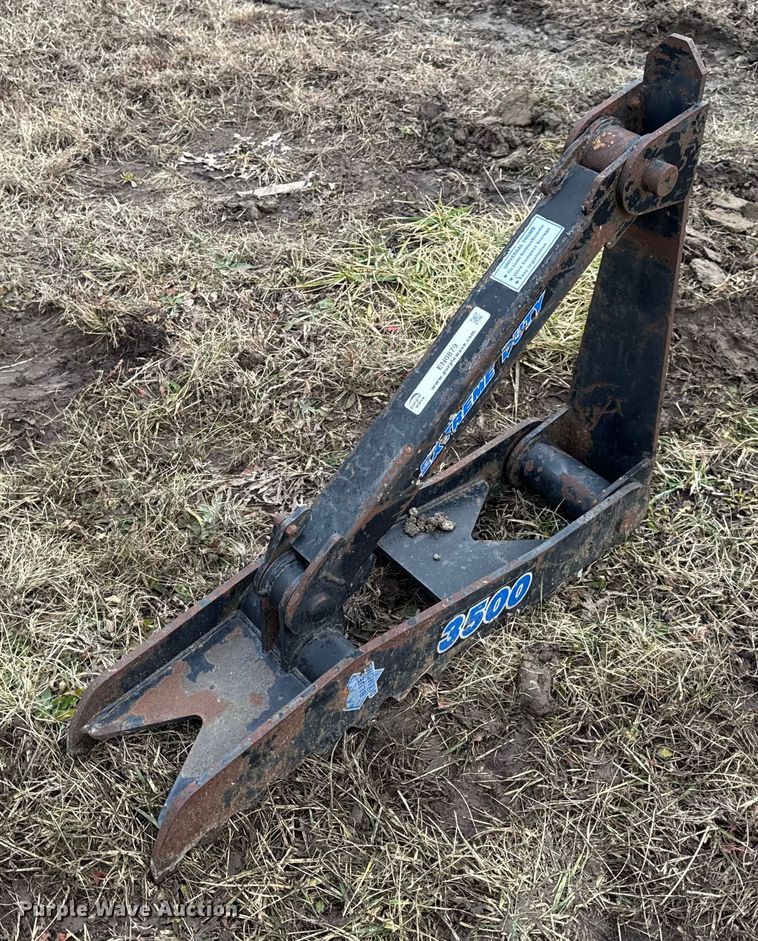 Blue Diamond 3500 excavator thumb - EN0879