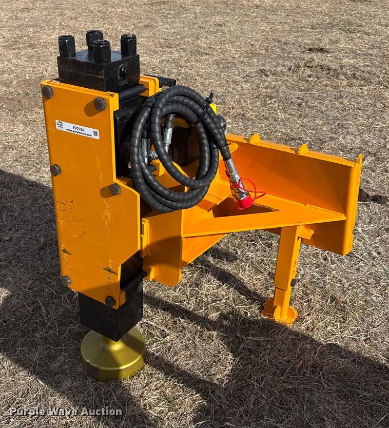 Skid steer post driver - EP2784