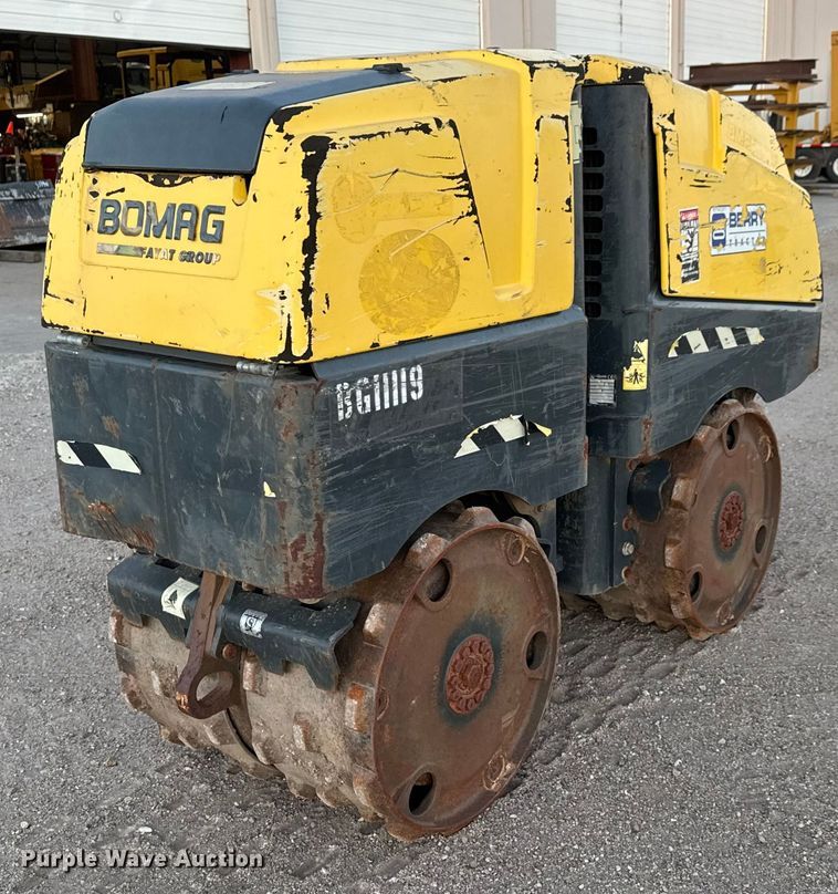 2011 Bomag BMP 8500 trench compactor - ET4386