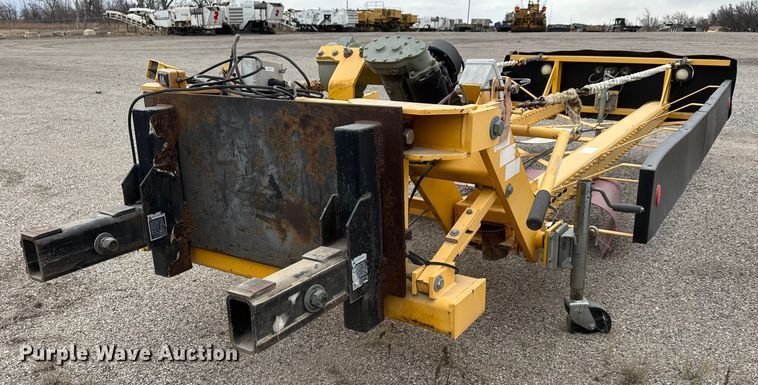 2013 Trinity Highway Products crash attenuator - ET4401