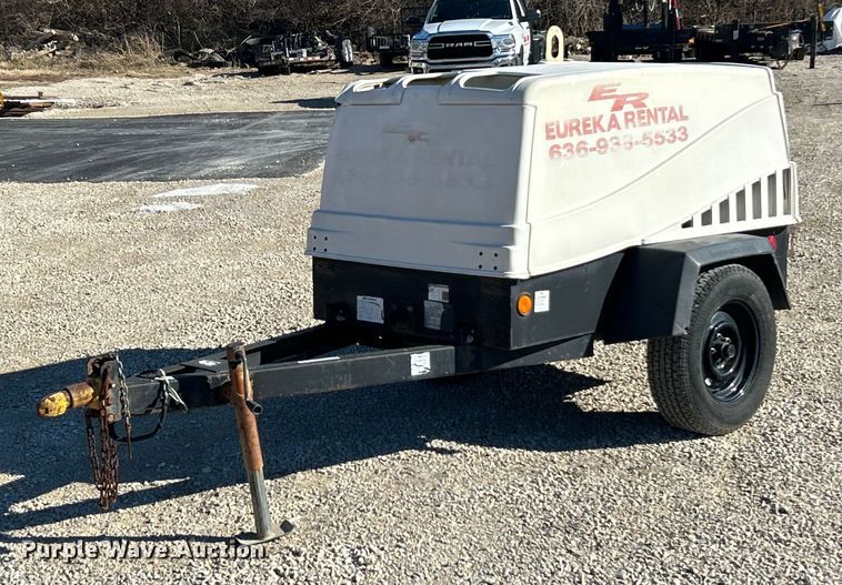 2006 Ingersoll Rand Air Source Plus air compressor - ET6855