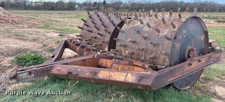 W.E. Grace Mfg. Co. sheepsfoot roller - EU7157