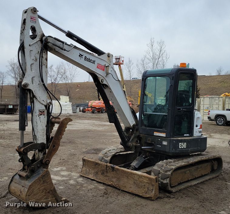 2017 Bobcat E50 mini excavator - NO9866