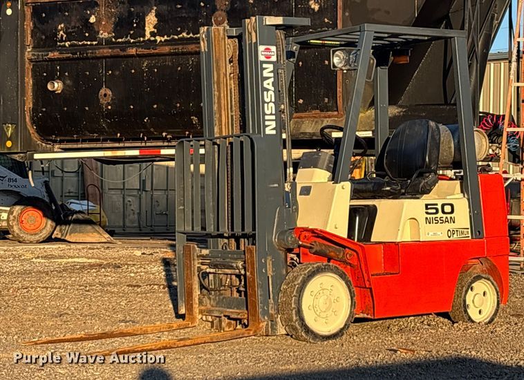 Nissan 50 forklift - OE9272
