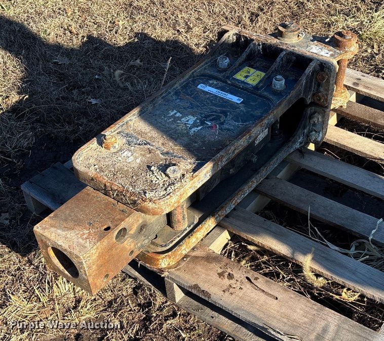 Caterpillar B6 breaker - OE9282