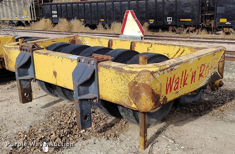 Walk 'n Roll pneumatic roller - DT0853