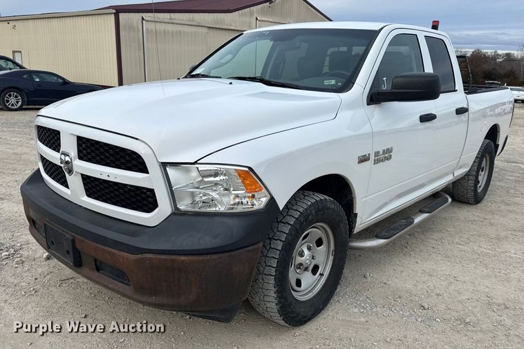 2014 RAM 1500 Ext. Cab pickup truck - EN0897