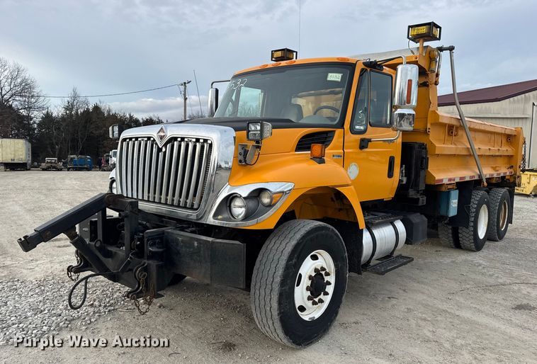 2011 International 7500 dump truck - EN0898