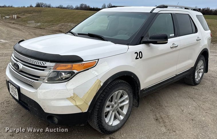 2013 Ford Explorer XLT SUV - EN3976