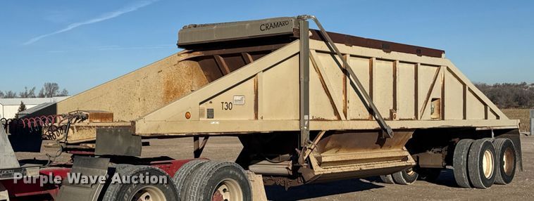 1990 Ranch Mfg bottom dump trailer - EP2836