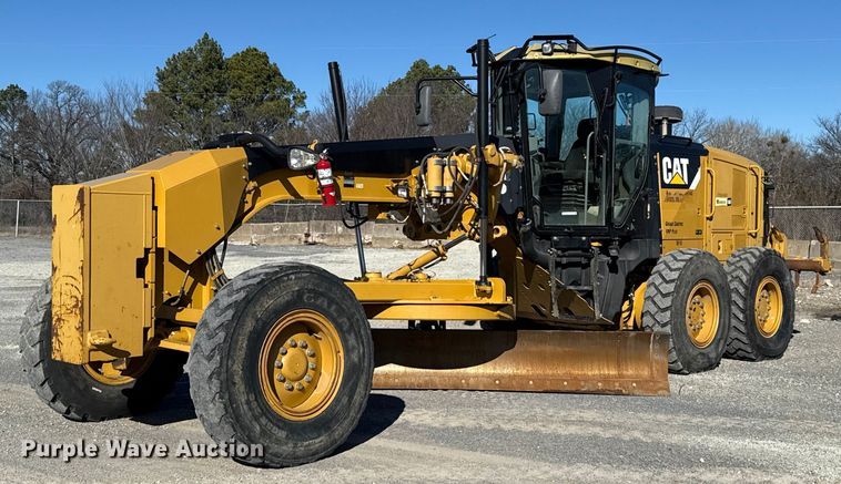 2012 Caterpillar 12M2 VHP Plus motor grader - ES5671
