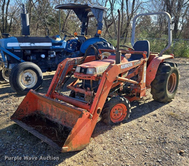 Kubota B2150 MFWD tractor - EV2617