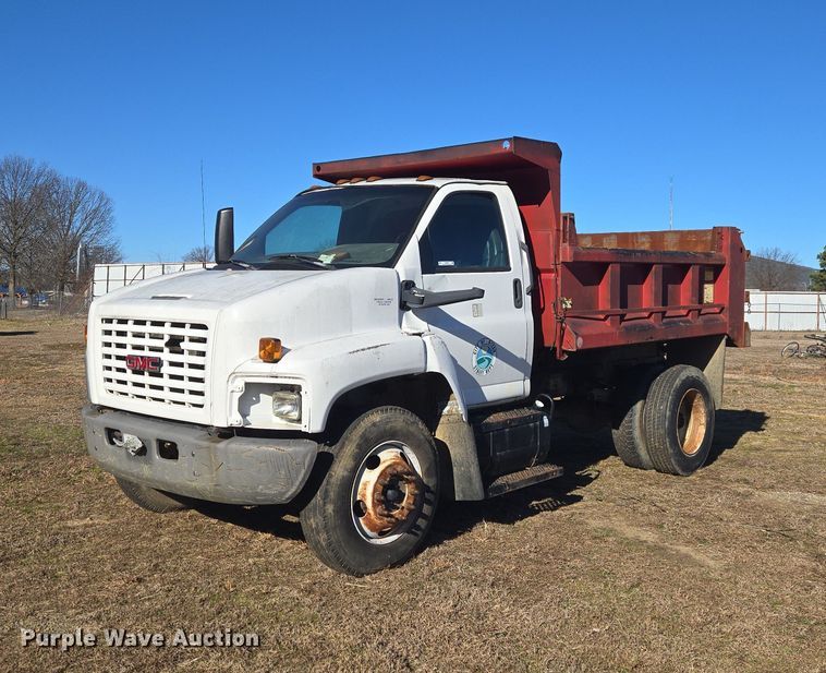2008 GMC C7 dump truck - EV2623