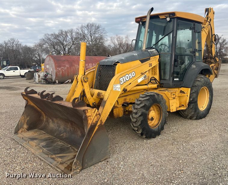 2003 John Deere 310SG backhoe - EV2666