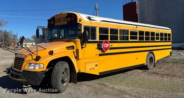 2009 Blue Bird Vision school bus - FB0575