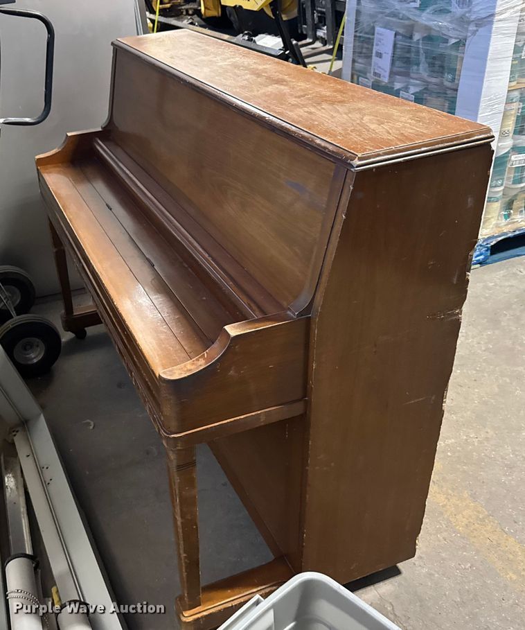 Piano - FB0645