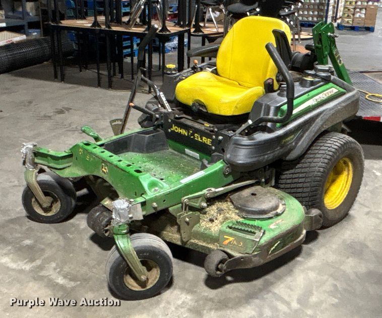 2016 John Deere Z960M ZTR lawn mower - FB3468