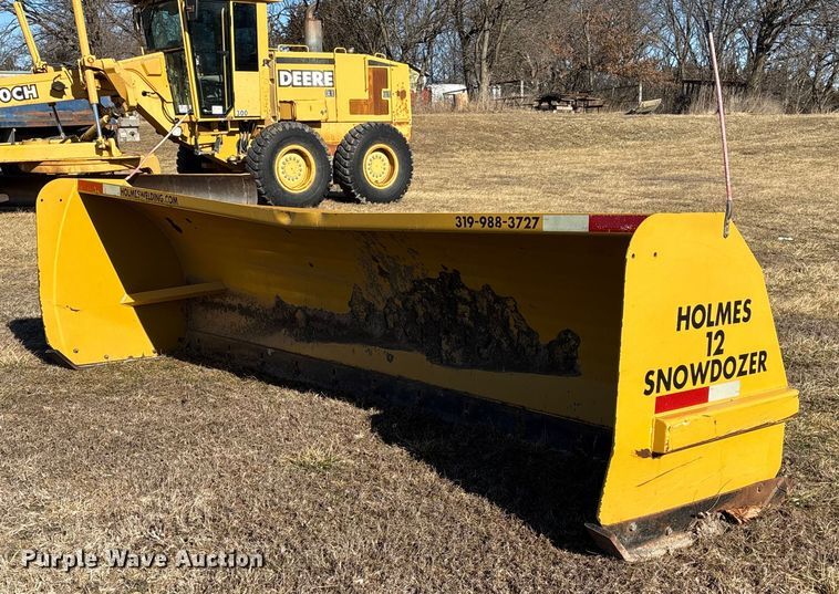 Holmes 12 Snowdozer snow pusher - FG2573