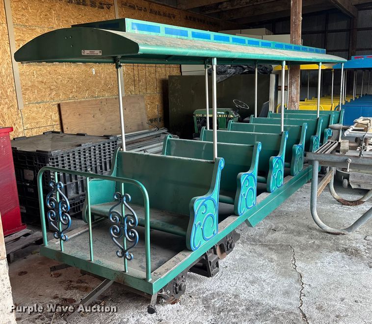 (3) passenger train cars - OE9327